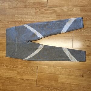 Aerie gray leggings with white mesh inset sz small